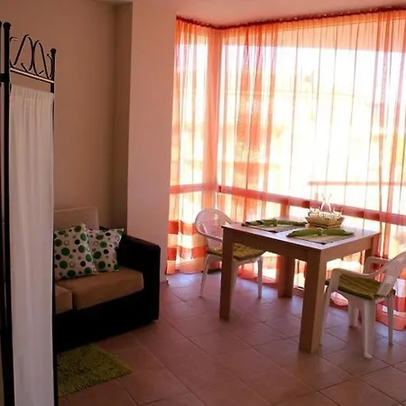 Apartcomplex Perla 2*
